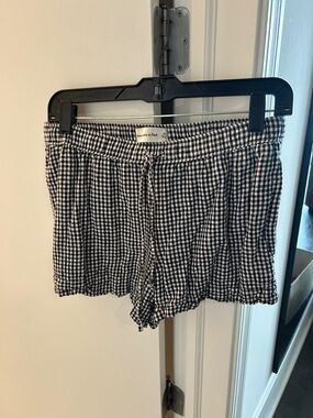 Abercrombie & Fitch Black & White Gingham Linen Shorts
